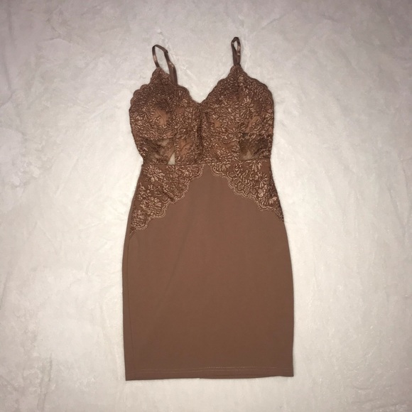 windsor dress - Picture 4 of 6